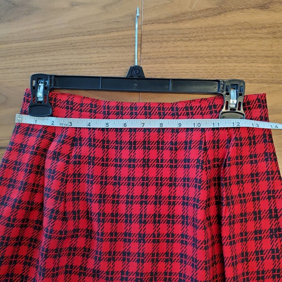 Carlisle Skirts Carlisle Houndstooth Silk Wool Blend A Line Pencil